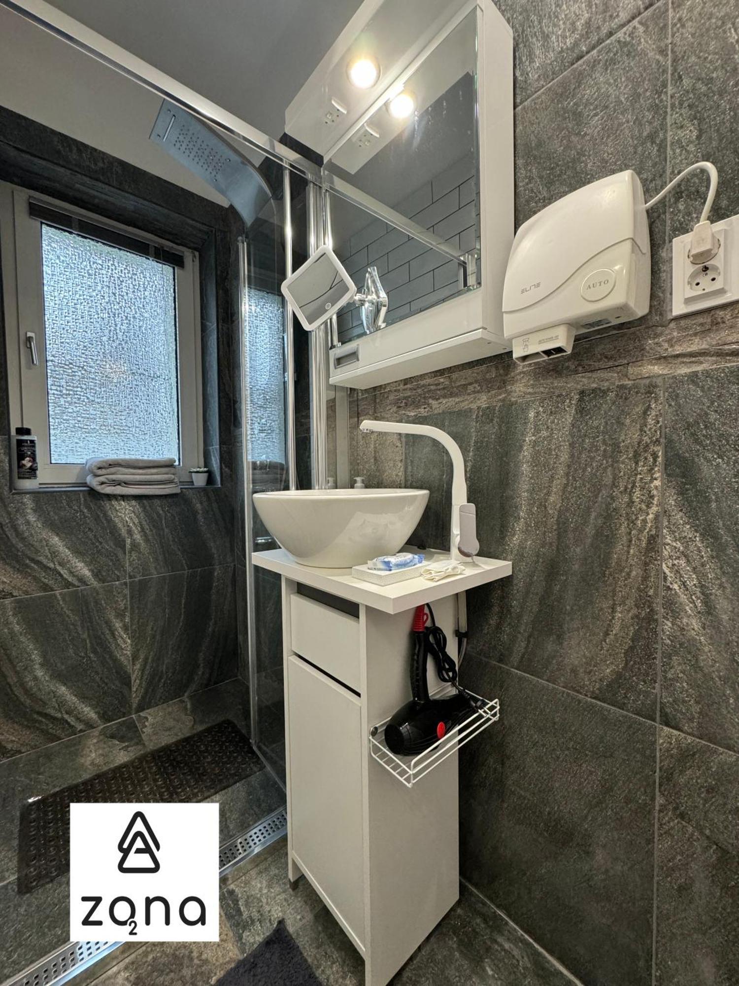 Apartment Zona 3 *